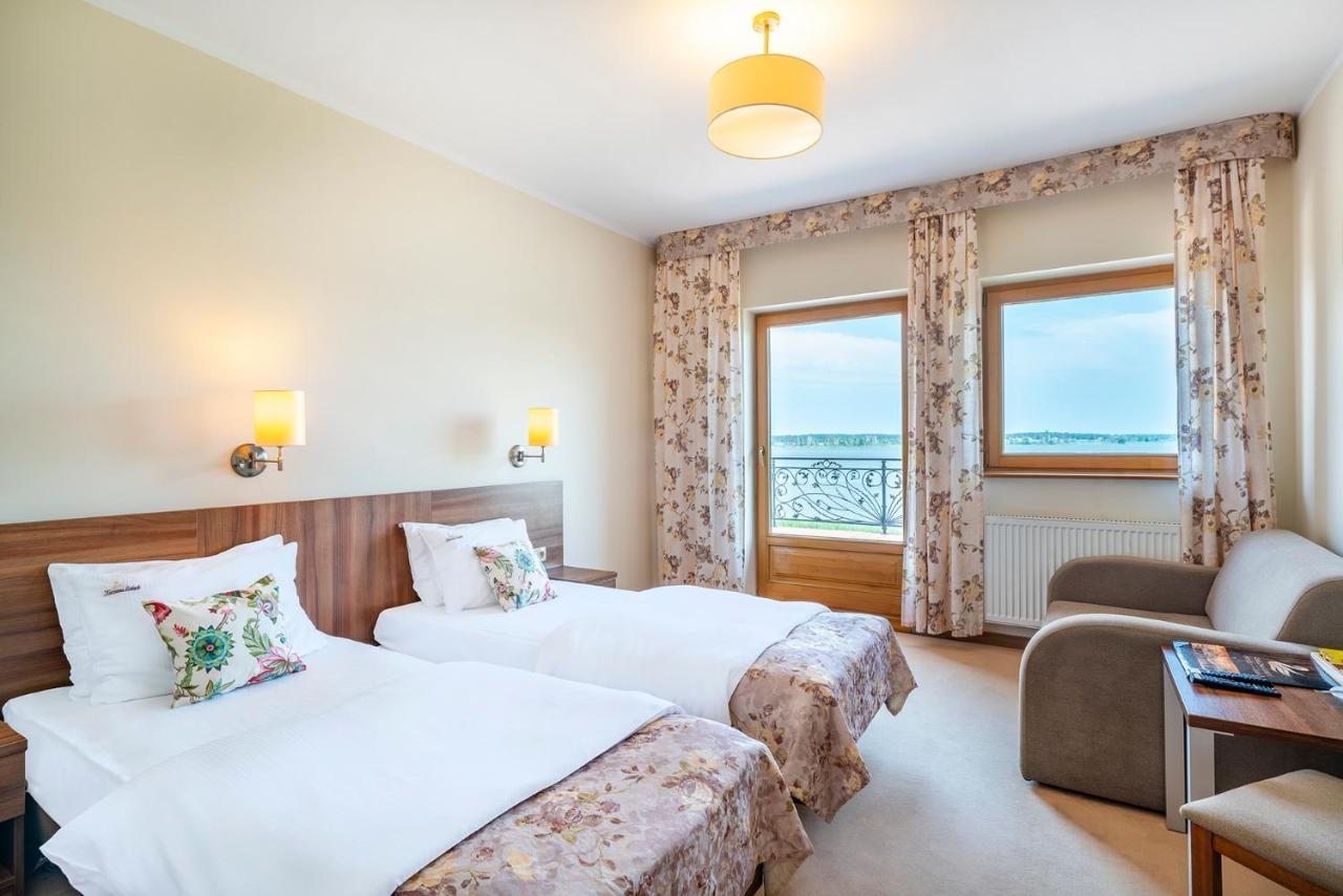 אילאווה Labedz Hotel Karczma מראה חיצוני תמונה